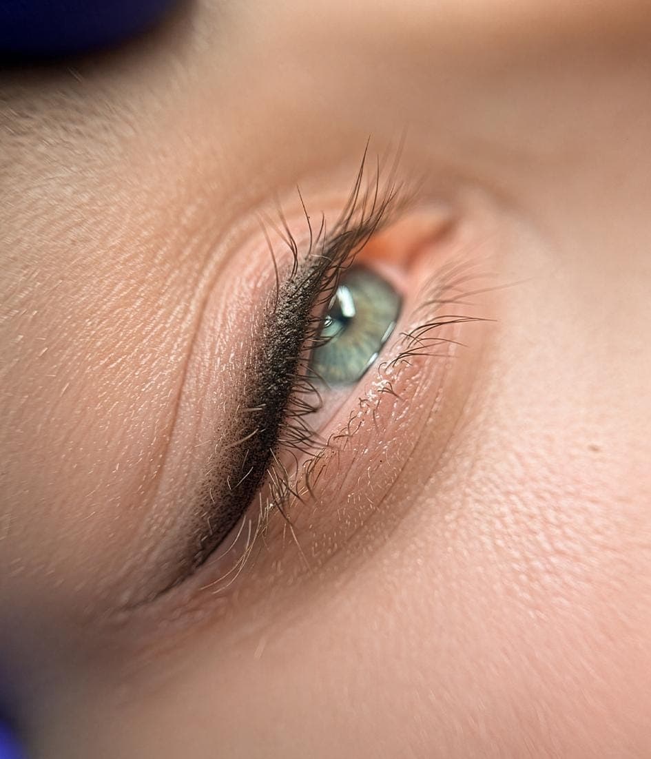 Eyeliner pudrat – Soft Powder Eyeliner